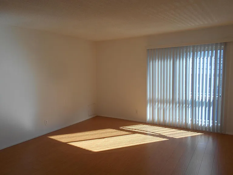 Bedroom South