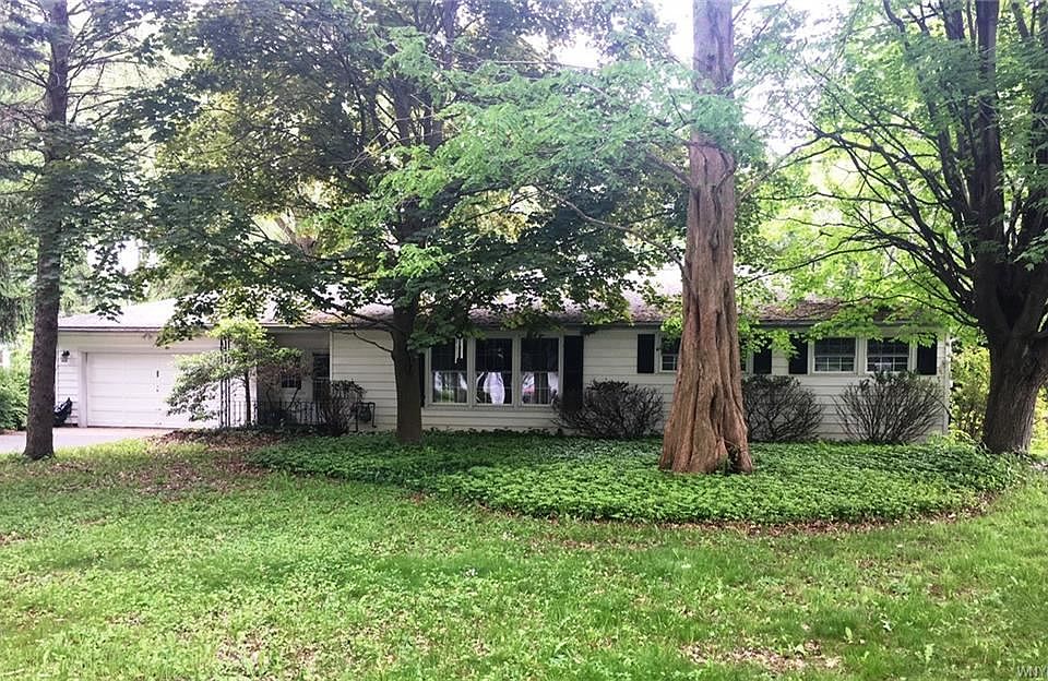 1st image of 22 Metzger Dr