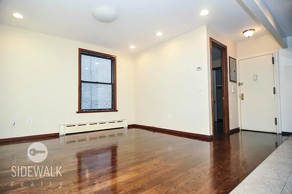 Rented by Sidewalk Realty LLC | media 3