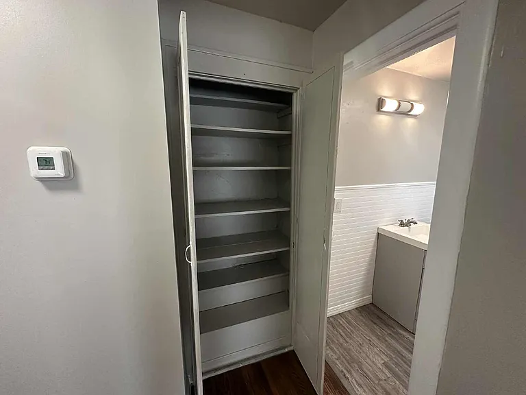 501 S Wheeling Ave — Photo 14