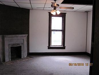 2nd image of 434 N Birch St