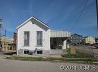 111 E 1st St, Madison, IN 47250