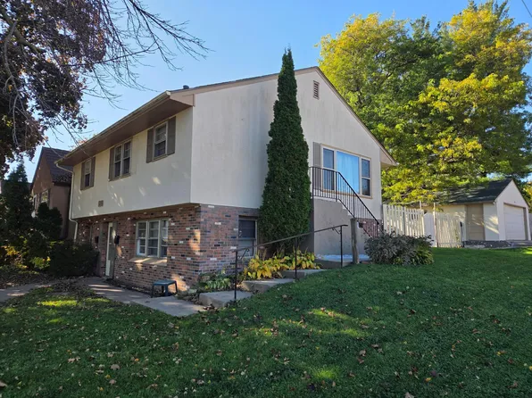 257 15th Ave N, South Saint Paul, MN 55075