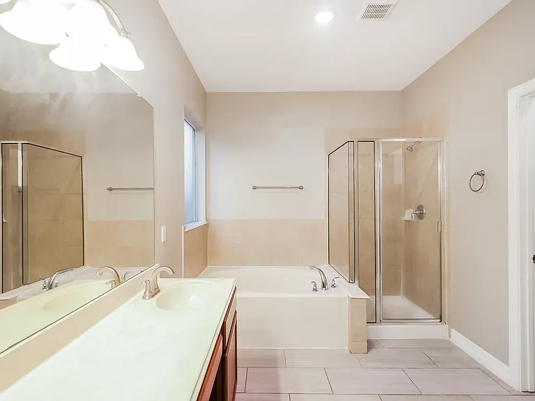 8414 Parapet Pl — Photo 12