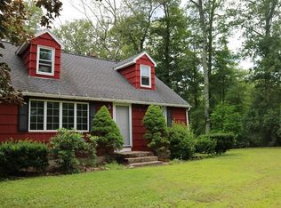 165 Old Webster Rd, Oxford, MA 01540