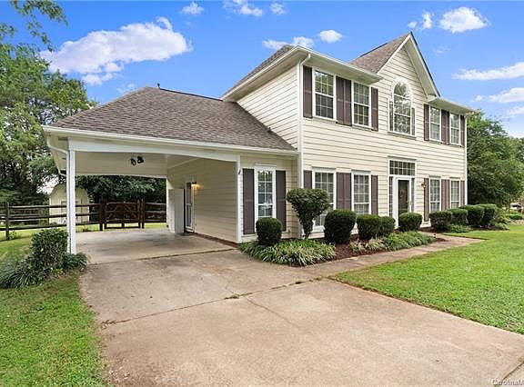 2nd image of 1613 Hannibal Ct