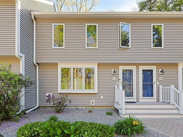 7 Village Way APT C, Norton, MA 02766