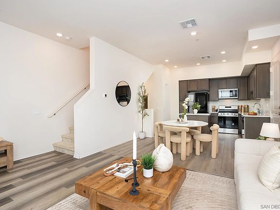 4th image of 2024 Luzon Ln Unit 5