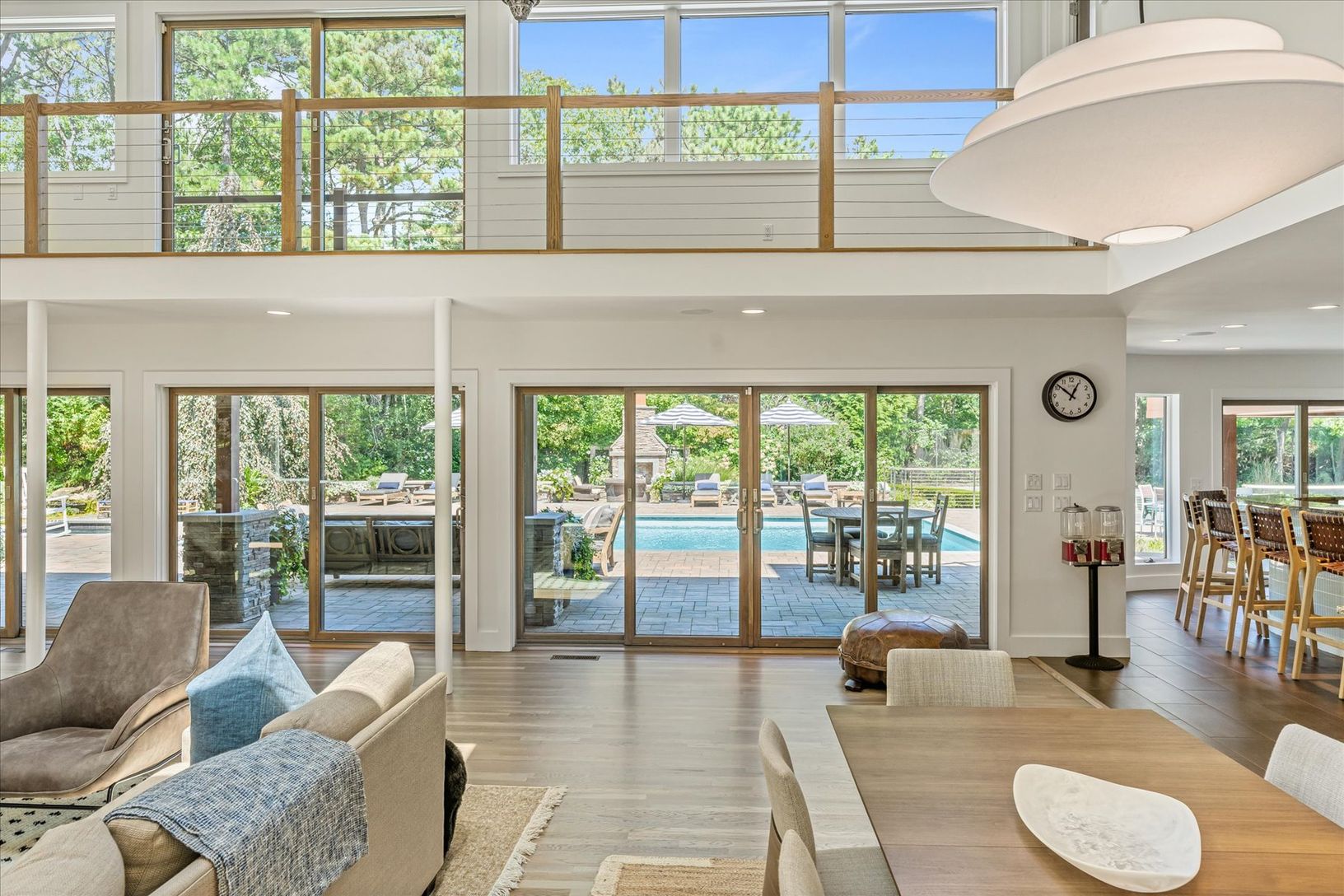 2 Eagle Close, East Quogue, NY 11942 Out East