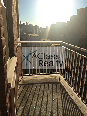 Rented by A Class Realty Long Island City LLC | media 36