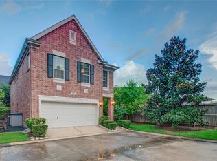 3219 Holly Thicket Dr, Houston, TX 77042