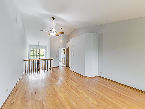 3rd image of 2636 S Cedar Glen Dr