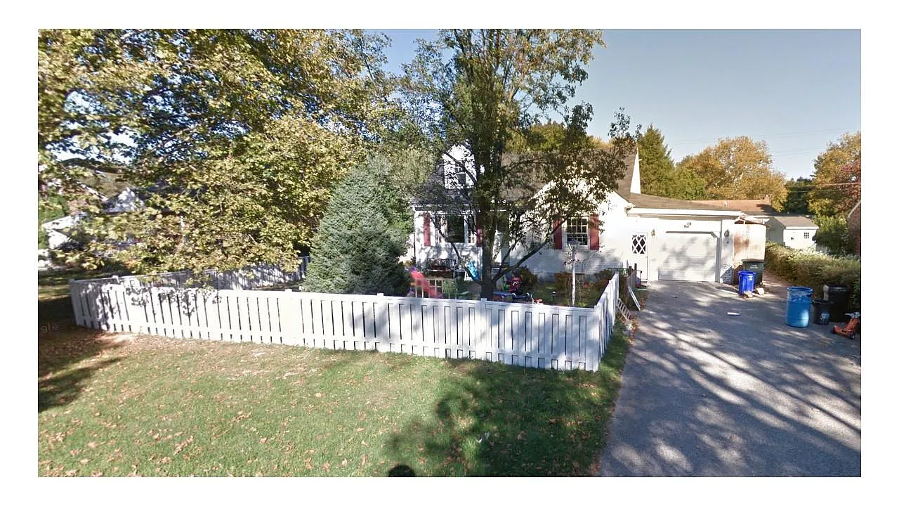 521 S Harlan St photo 1