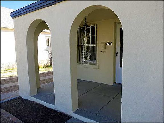 4th image of 2618 Aurora Ave