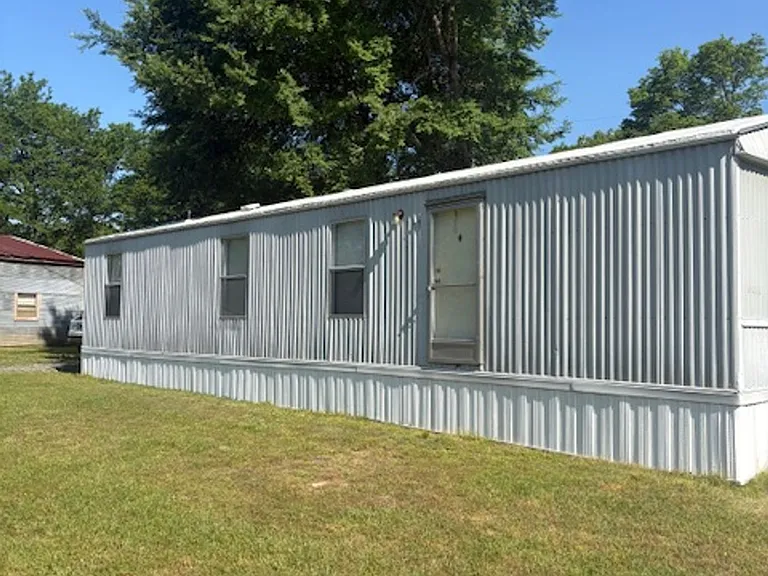 139 E Military Rd — Photo 21