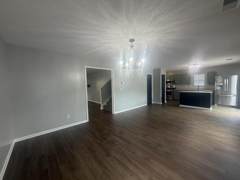 1755 Polaris Dr — Photo 13