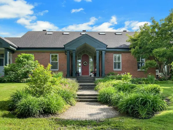 3215 Greenland Rd, Ottawa, ON K0A 1T0