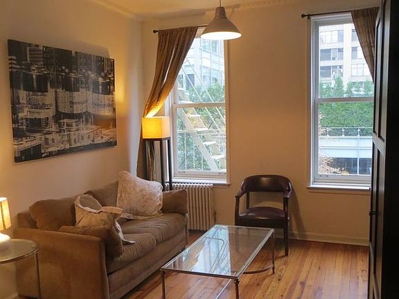 2nd image of 349 West Broadway