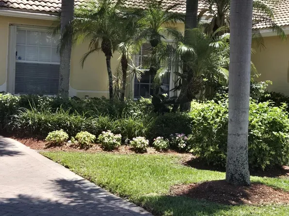 9436 Swansea Lane, West Palm Beach, FL 33411