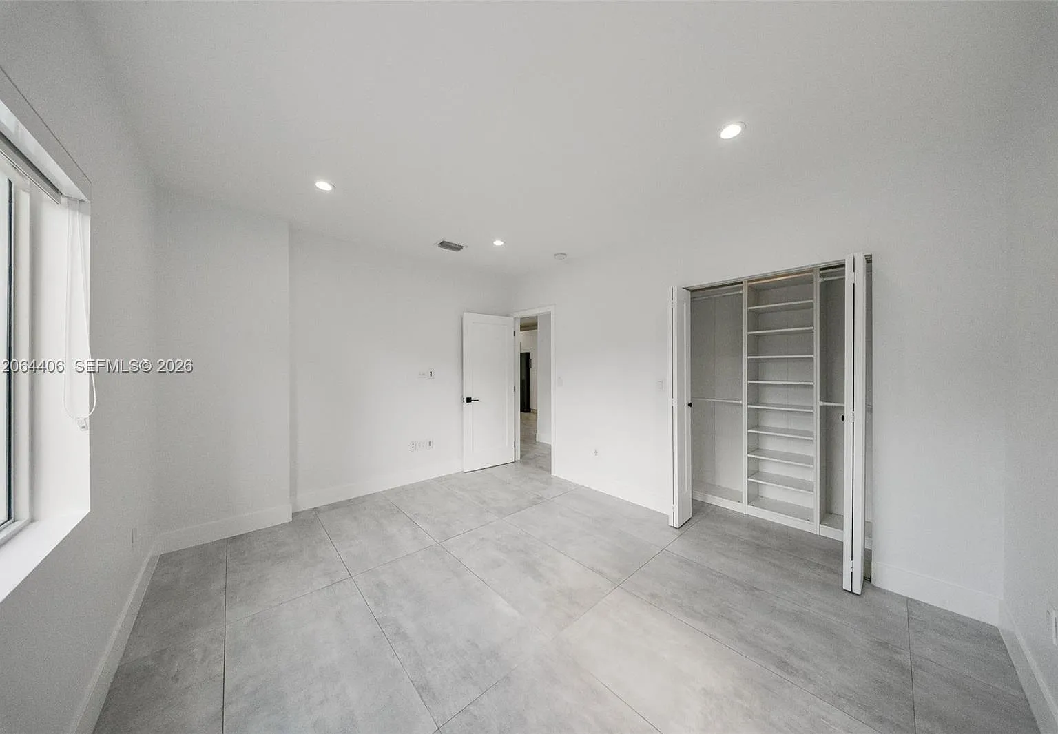 2 bed, 1146 sqft, $4,750 — Photo 3