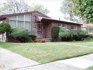 1st image of 23521 Kenosha Ave