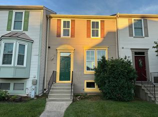 39 Rocky Brook Ct, Baltimore, MD 21244