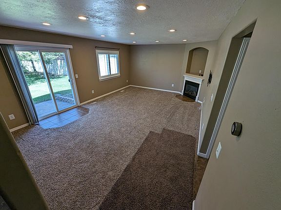 2nd image of 12564 S Varenna St