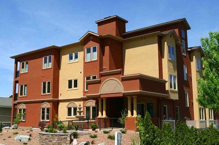 1st image of 113 E Raymond Ave #2C