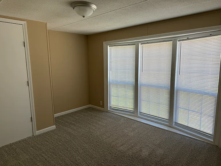 42 Freeman Rd #42 — Photo 2