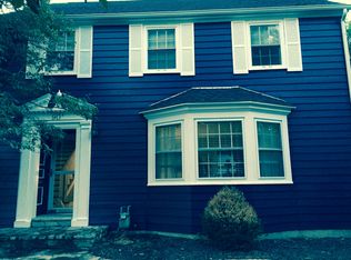 90 Blenheim Rd, Columbus, OH 43214