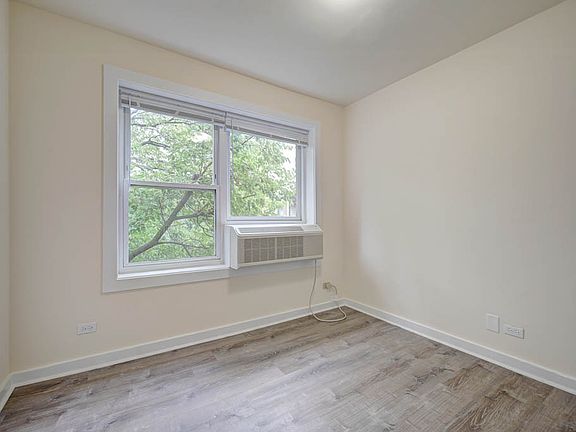 5th image of 1856 N Humboldt Blvd #4