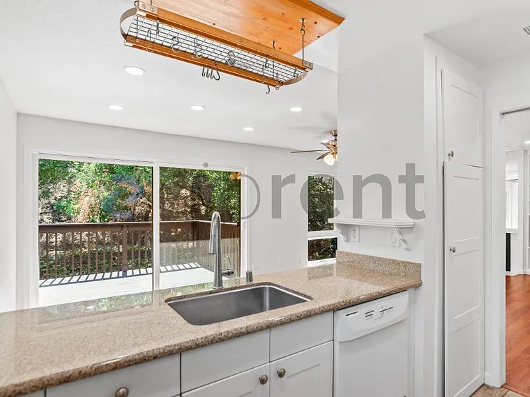 2101 Vanderslice Ct #14 — Photo 15