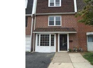 309 Austin Dr, Clifton Heights, PA 19018