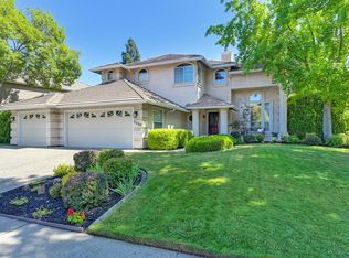 5320 Flyway Dr, Fair Oaks, CA 95628