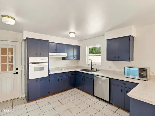 2544 W Calle Tonala, Tucson, AZ 85745