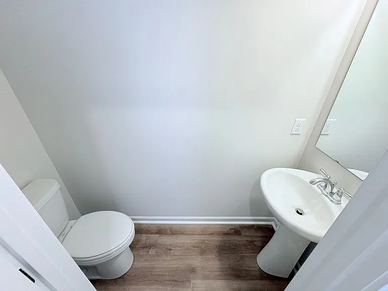 101 Brown Cir — Photo 5