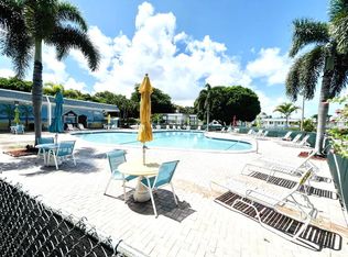 2960 Cynthia Ln APT 209, Lake Worth, FL 33461