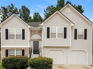 1260 Augusta Woods Dr, Douglasville, GA 30134