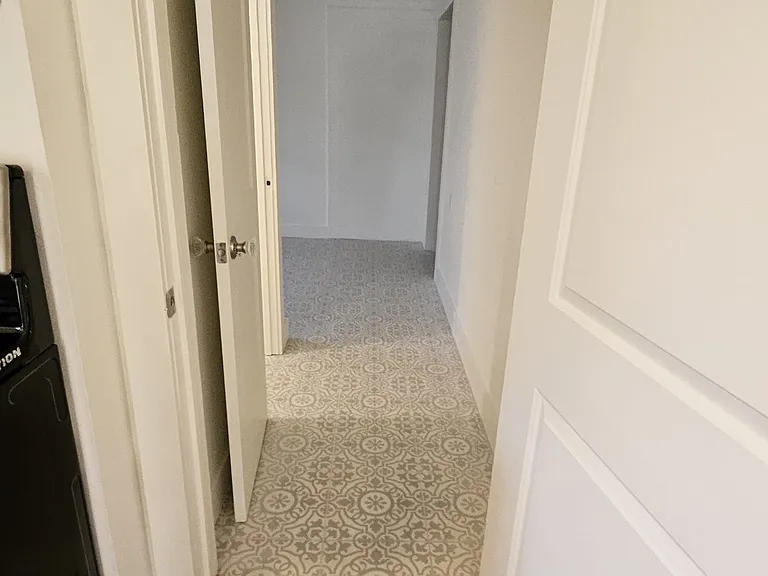 522 Aurora Ave #C — Photo 8