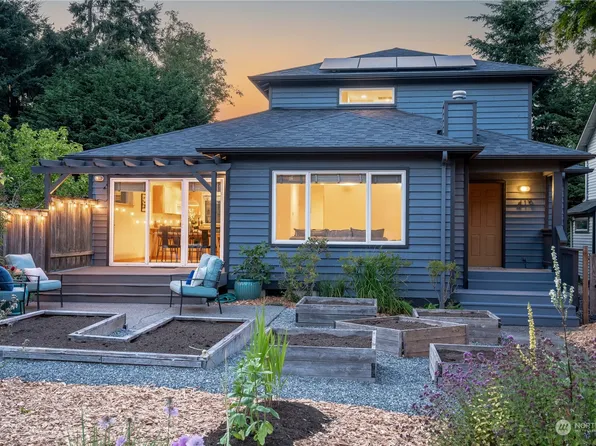 419 Wilson Avenue, Bellingham, WA 98225