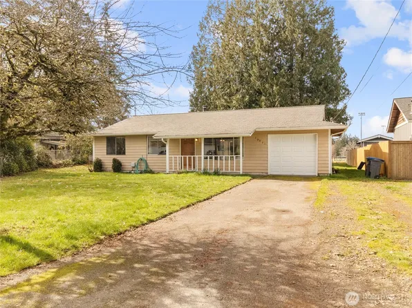 19051 Karl Place NE, Poulsbo, WA 98370