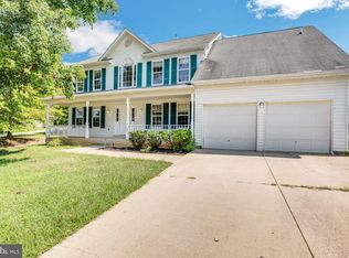 9100 Taylor Ln, Fort Washington, MD 20744