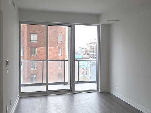 5th image of 20 Edward St #2012