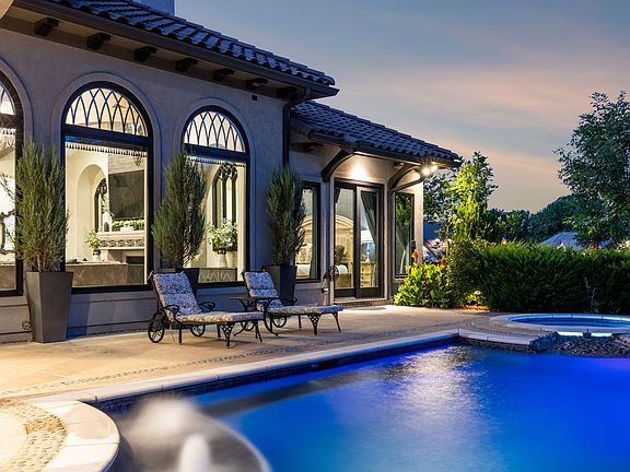 4th image of 6109 Crystal Cove Ct