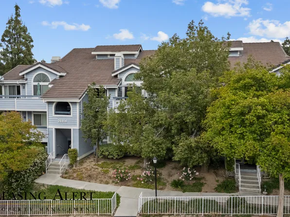 26914 Rainbow Glen Dr Unit 211, Santa Clarita, CA 91351
