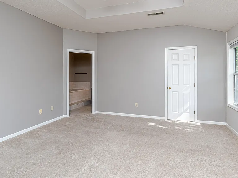 1416 Whitburn Dr — Photo 16