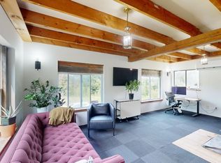 592 Magee Hill Rd, Hinesburg, VT 05461