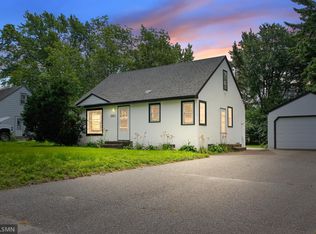 2440 Ridge Ln, Mounds View, MN 55112