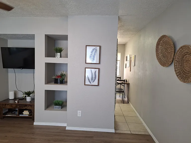 1406 Pennsylvania St NE #4 — Photo 36