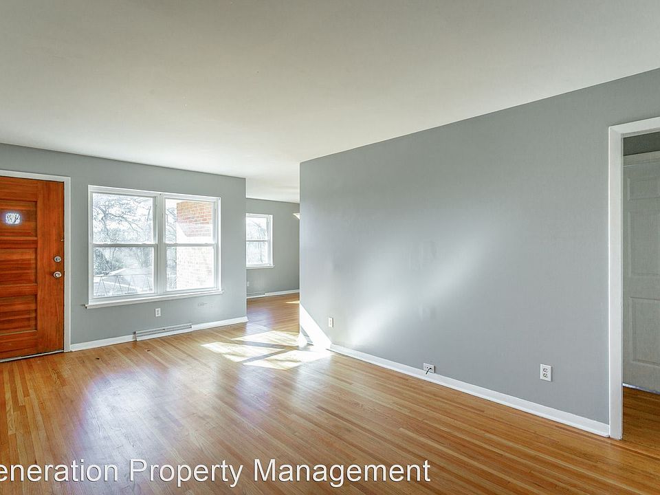 1st image of 304 Wygoda Cir #B
